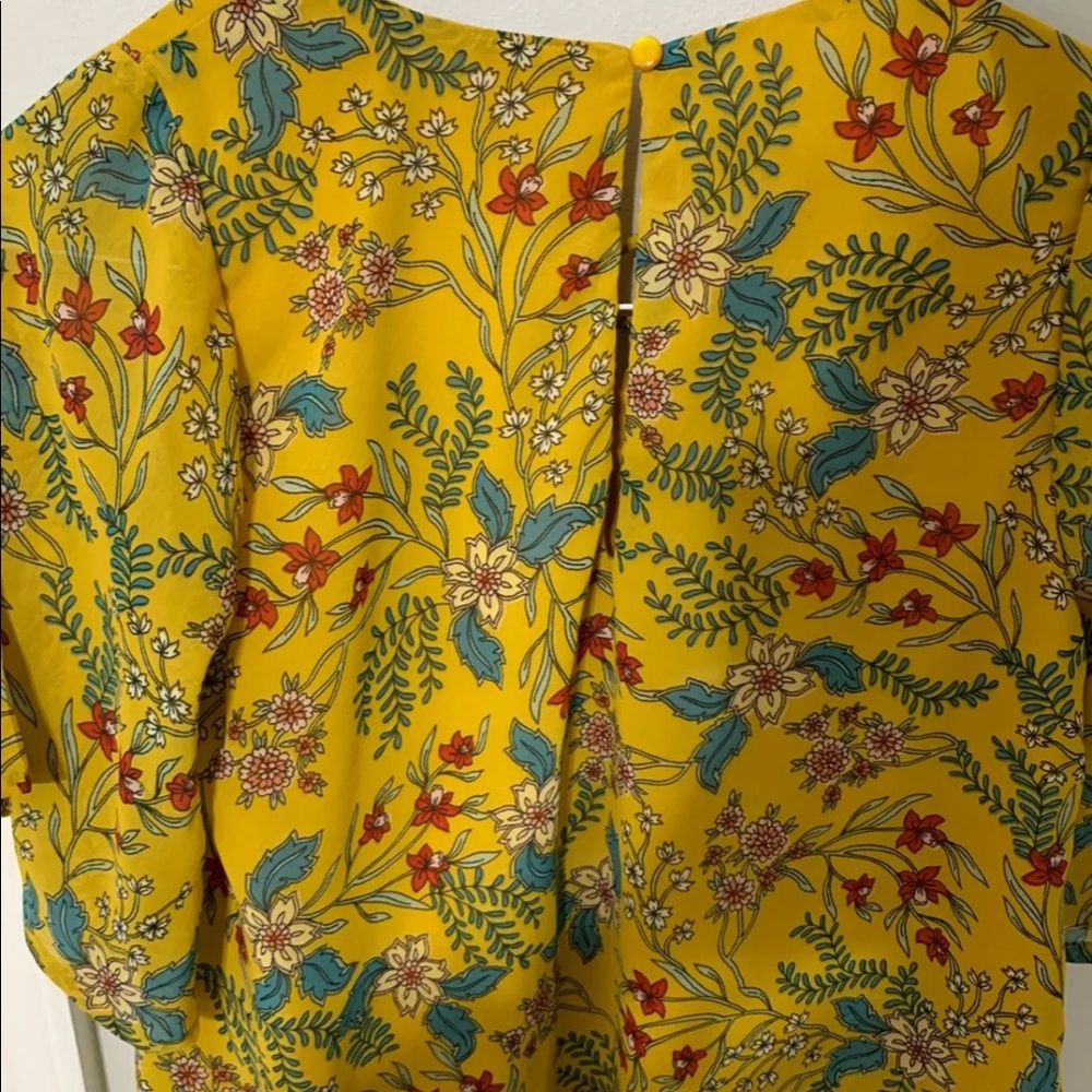 Summer blouse - Picture 6 of 6